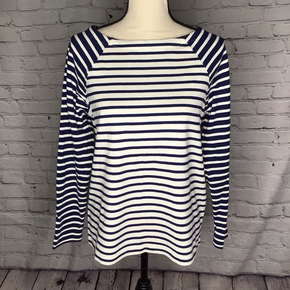 Vineyard Vines Blue and White Striped Boatneck Long Sleeve Top Small
